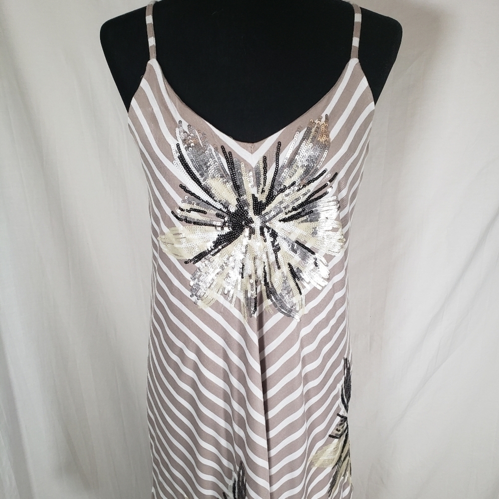 INC International Concepts White and Beige Striped with Sequined Flowers Sz M